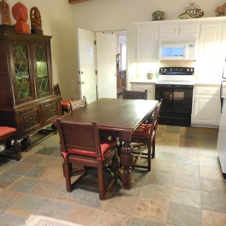 Dogwood Springs Lodgings Mineola Ruang foto